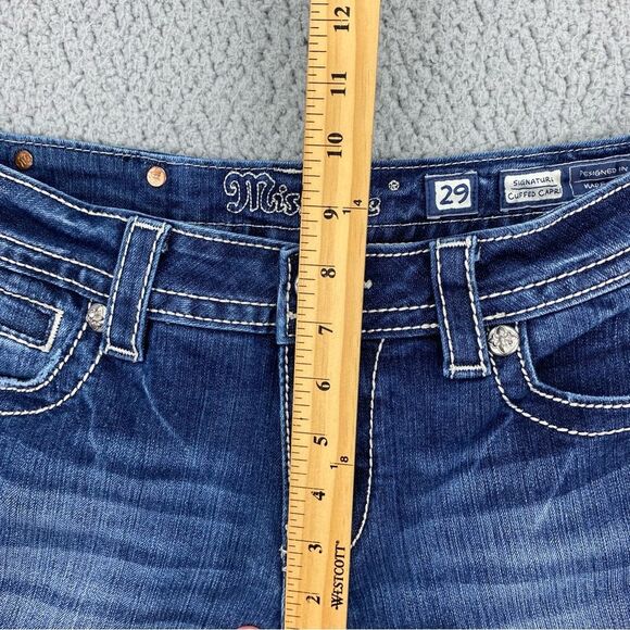 Miss Me Women's Cuffed Capri Thick Stitch Embellished Stretch Jeans  | Size: 29 - Picture 10 of 15